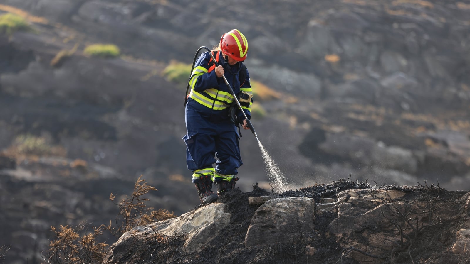 Helicopters return on fourth day of Killarney wildfires