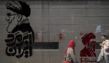 Iran renews attacks on Gulf states after US strikes