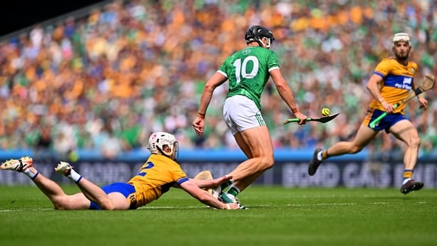 5 July 2026; Gearóid Hegarty of Limerick in action against Adam Hogan of Clare during the GAA Hurling All-Ireland Senior Championship semi-final match between Clare and Limerick at Croke Park in Dublin. Photo by Piaras Ó Mídheach/Sportsfile