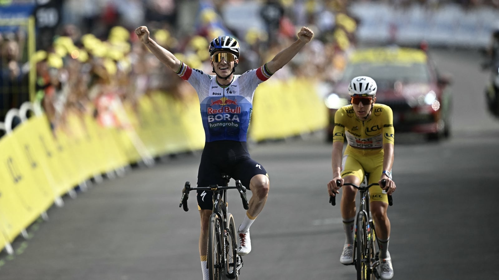 Evenepoel wins stage 15, Vingegaard crashes out