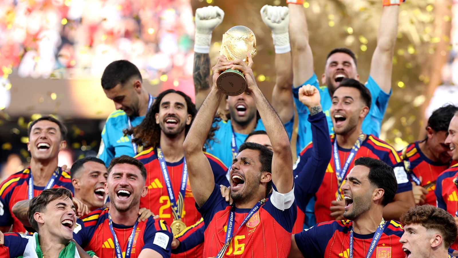 Super sub Torres fires Spain to World Cup glory