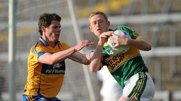 28 July 2012; Colm Cooper, Kerry, in action against Kevin Harnett, Clare. GAA Football All-Ireland Senior Championship Qualifier, Round 4, Kerry v Clare, Gaelic Grounds, Limerick. Picture credit: Diarmuid Greene / SPORTSFILE