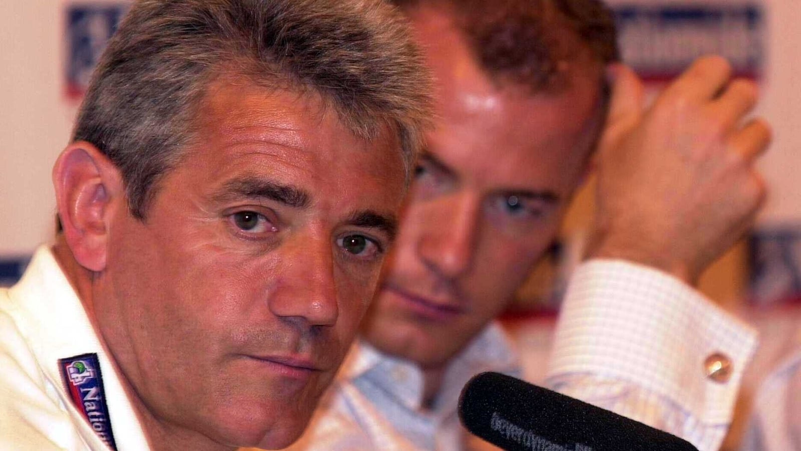 Shearer leads tributes to 'hero' and 'friend' Keegan