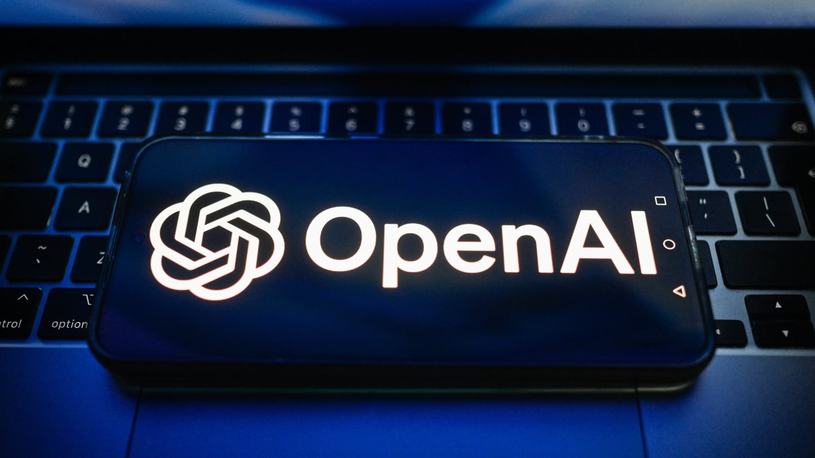 US politicians propose kill switch after OpenAI incident