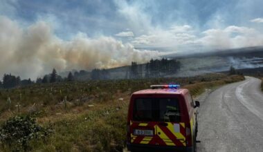 Firefighters at scene of reignited wildfire in Wicklow