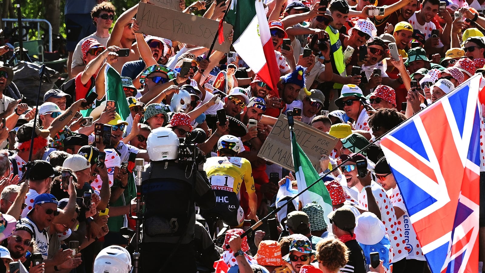 Pogacar masters Alpe d'Huez to extend Tour de France lead