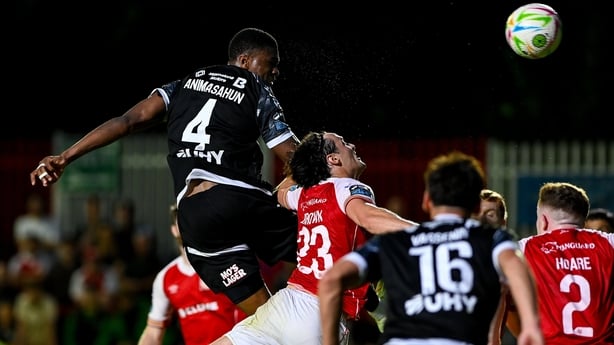 24 July 2026; Mayowa Animasahun of Dundalk has a header on goal during the SSE Airtricity Men's Premier Division match between St Patrick's Athletic and Dundalk at Richmond Park in Dublin. Photo by Adam Russell/Sportsfile