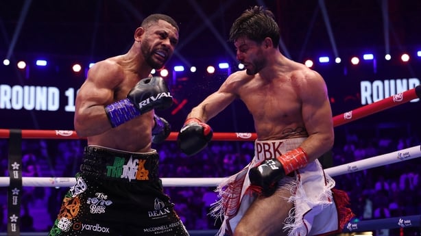JEDDAH, SAUDI ARABIA - JULY 25: Josh Kelly (white shorts) and Caoimhin Agyarko (black shorts) during their IBF World Super Welterweight Title contest during the Anthony Joshua v Kristian Prenga: The Comeback fight night at Jeddah Superdome on July 25, 2026 in Jeddah, Saudi Arabia. (Photo by Mark Rob