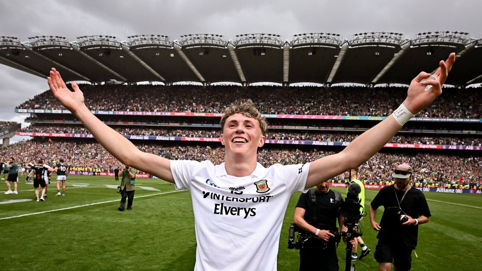 McDonald steps out of father's shadow into Mayo folklore