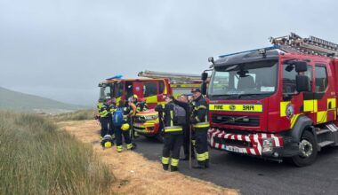 Firefighters deal with blaze on Comeragh Mountains