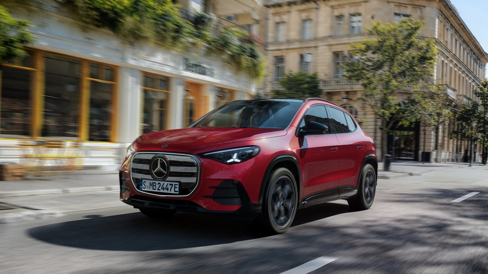 Mercedes unveils new electric GLA
