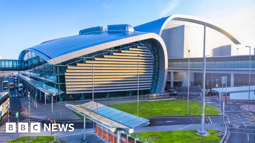 New law will remove 32 million annual passenger cap at Dublin Airport - BBC