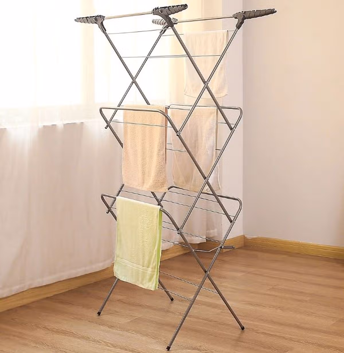 B&Q's Indoor and Outdoor Clothes Airer for £39.99