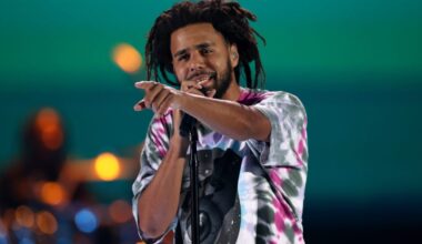 J. Cole Celebrates Couple Engaged at His Show During 'Life Sentence'