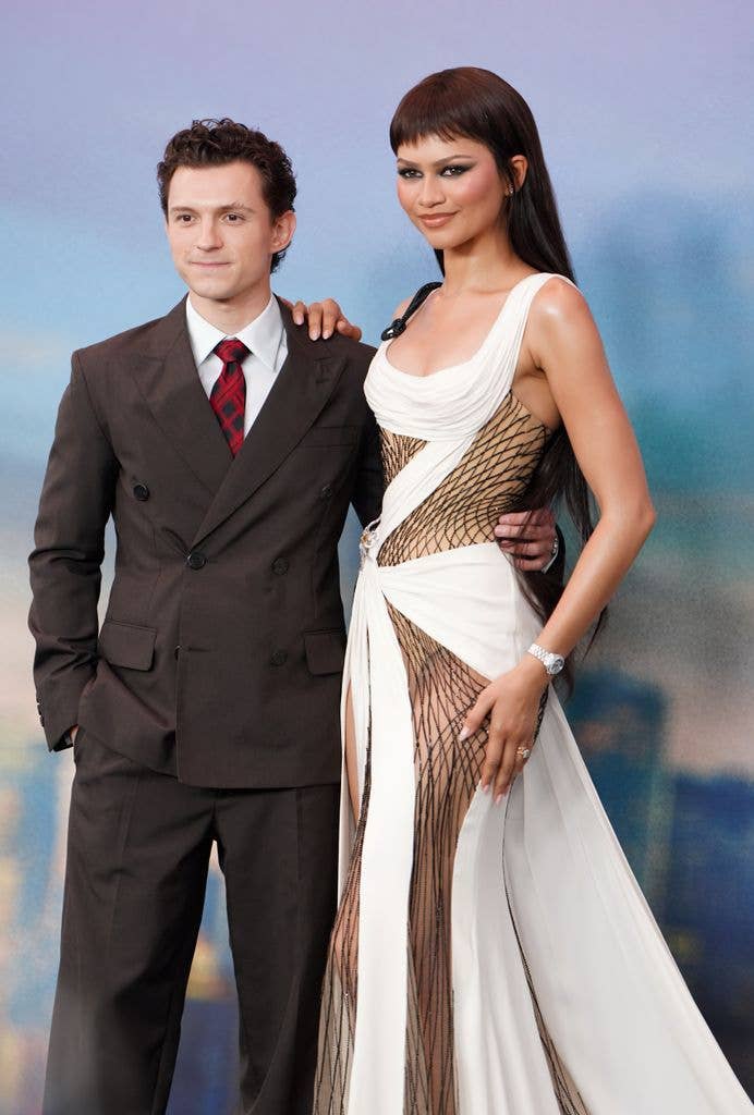 The star posed with her partner and co-start Tom Holland