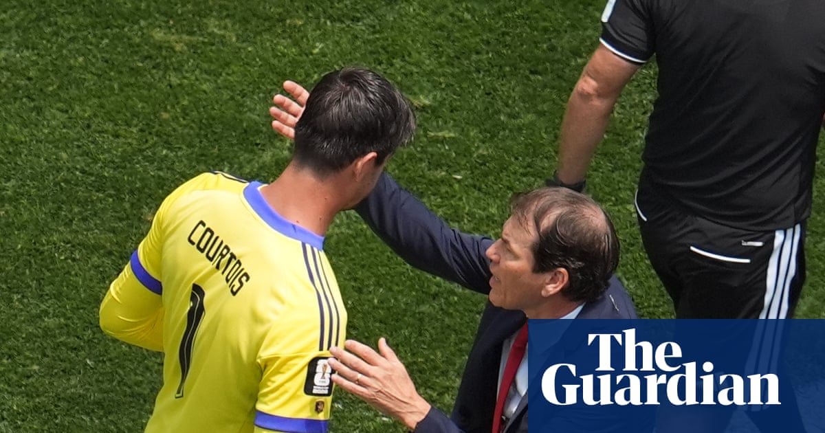 Rudi Garcia faces Belgian backlash for taking Courtois off in World Cup loss to Spain | Belgium