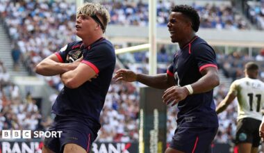 Henry Pollock and Immanuel Feyi-Waboso celebrate agaisnt Fiji