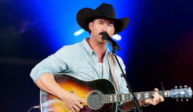 Riley Green drops new single 'Go Again' with Hannah McFarland ahead of September album