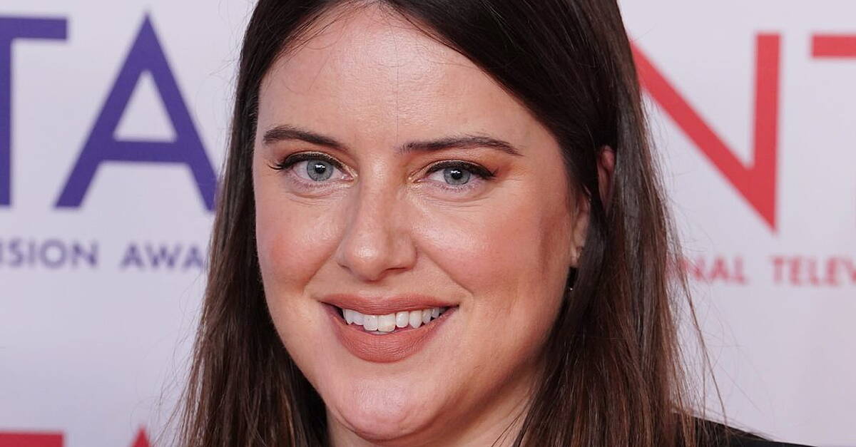 Michelle Ryan to leave EastEnders one year after Zoe Slater return