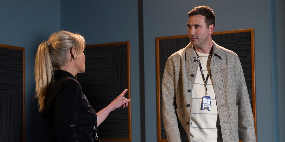 Coronation Street spoiler: Lisa issues a warning to Kit