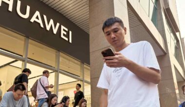 Huawei aims for 20% smartphone growth despite memory crunch: sources