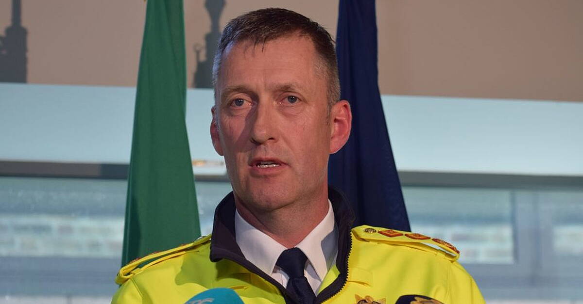 Garda Commissioner apologises for 'significant failures' investigating Bill Kenneally