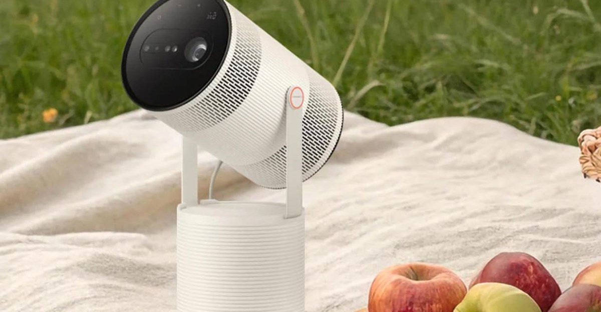Samsung’s brighter Freestyle Plus projector is now available.