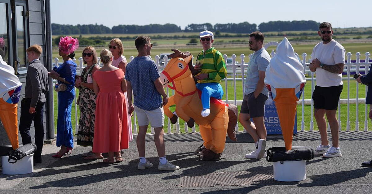Ireland narrowly misses record-matching heatwave