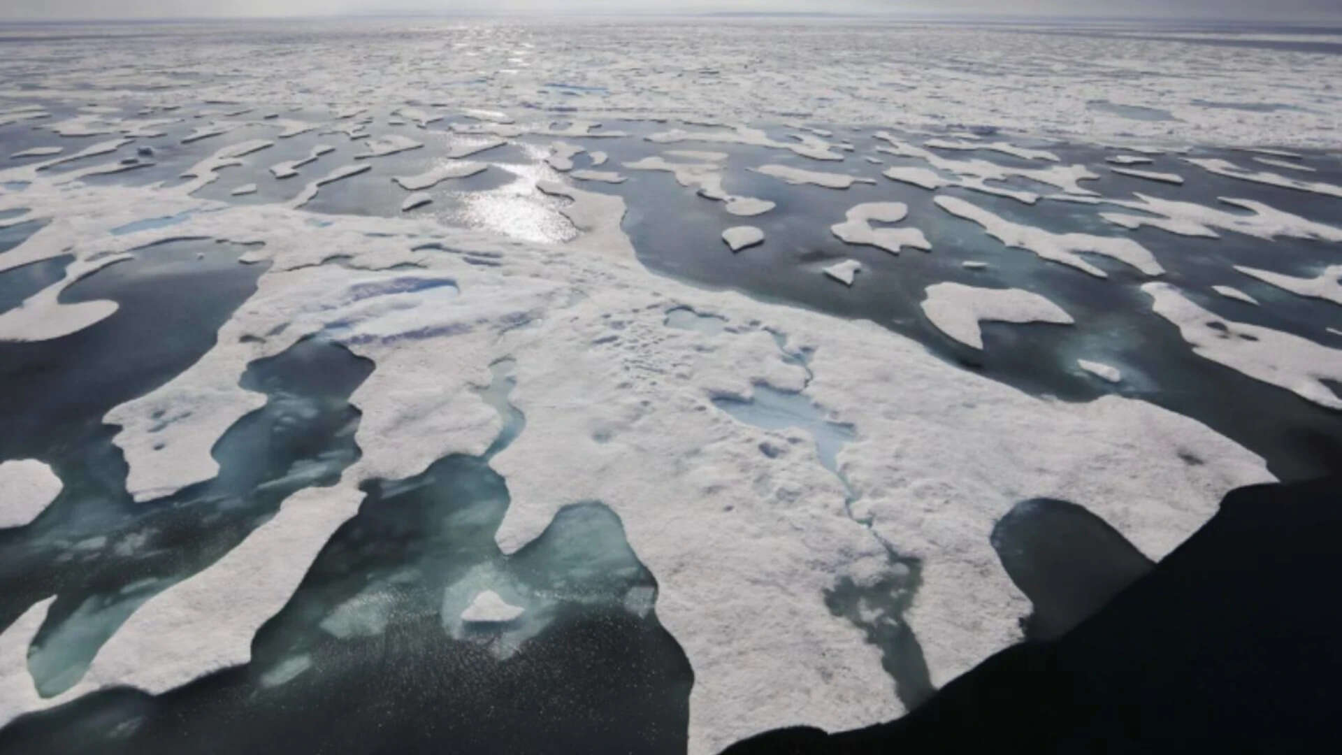 Sea ice melts on the Franklin Starait (AP file photo) .