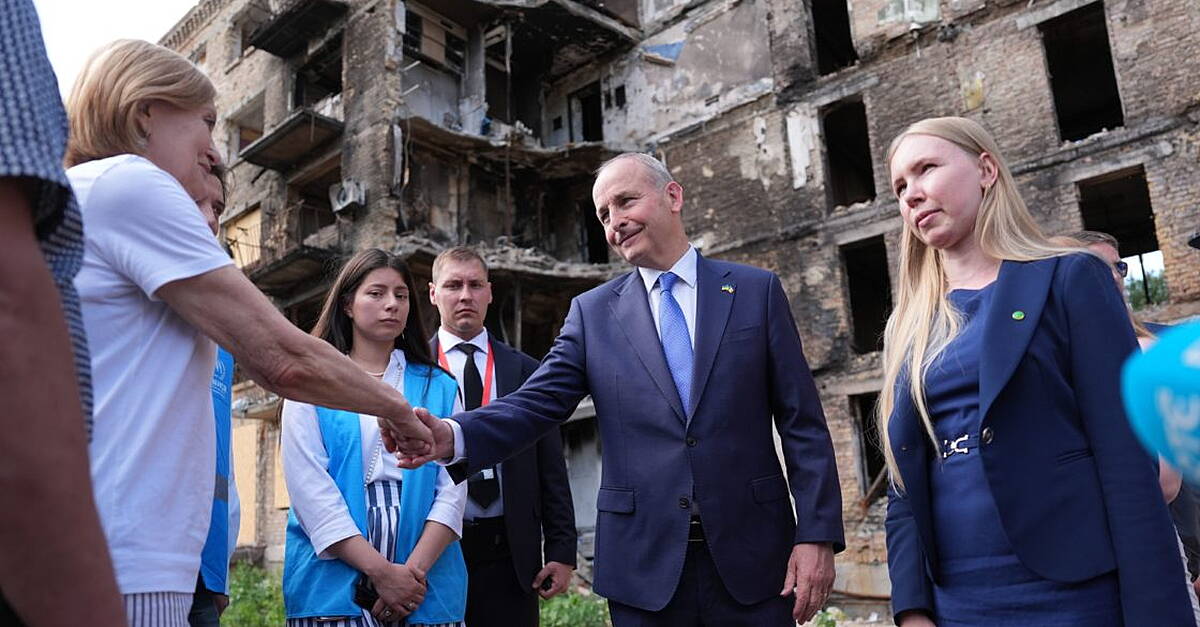 We hid in the bathroom, Taoiseach told as he meets people in bomb-hit Kyiv