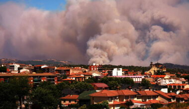 Tens of thousands of people flee raging wildfires in France and Spain