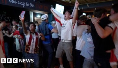 Hundreds gather in early hours to cheer on England - BBC