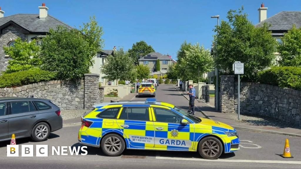 Jamey Carney: Murder investigation launched after woman's body discovered - BBC