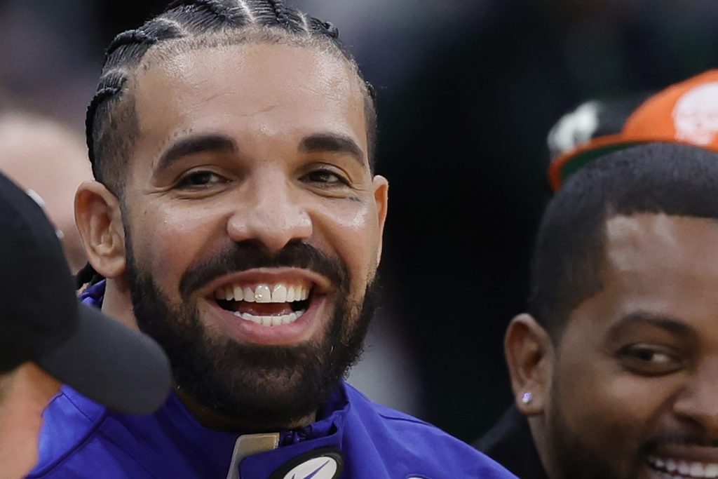 Drake Freestyle at Shai Gilgeous-Alexander's Birthday Party: Watch