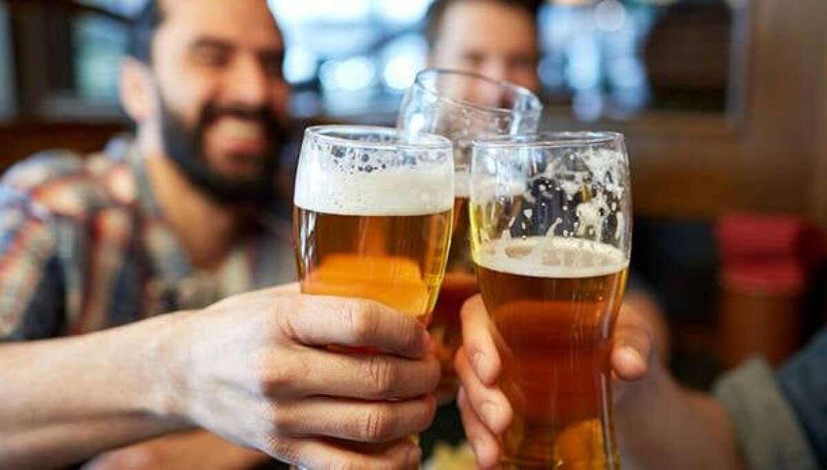 BOFH: Cross-department AI pitches are easier to swallow with a pint in hand