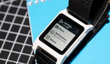 Pebble founder Eric Migicovsky says his 30-day warranty is all about trust