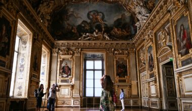 Louvre reopens Apollo Gallery after a brazen heist, but no jewels on display