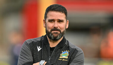 Shelbourne open talks with Northern Ireland legend for manager's job
