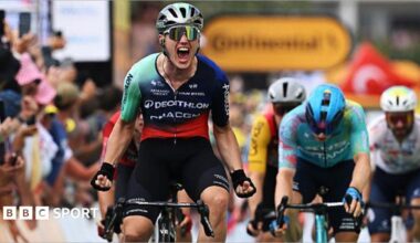 Olav Kooij wins stage five