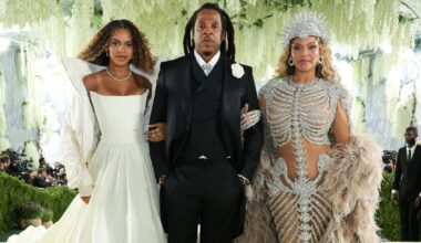 Beyoncé, Blue Ivy Make Surprise Performances at Jay-Z Show