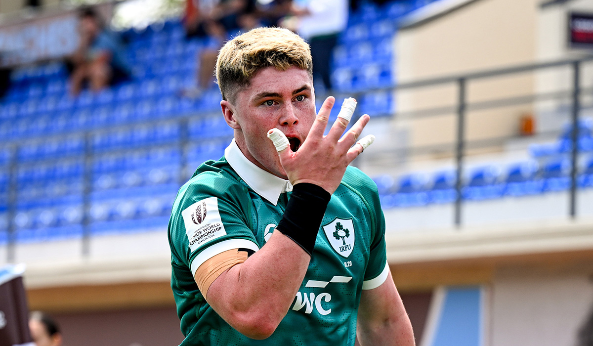 Ireland fans can't get over 'cheat code' Connacht youngster after dominating display
