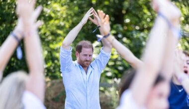 Harry reunites with King Charles as rift with William persists – Deseret News