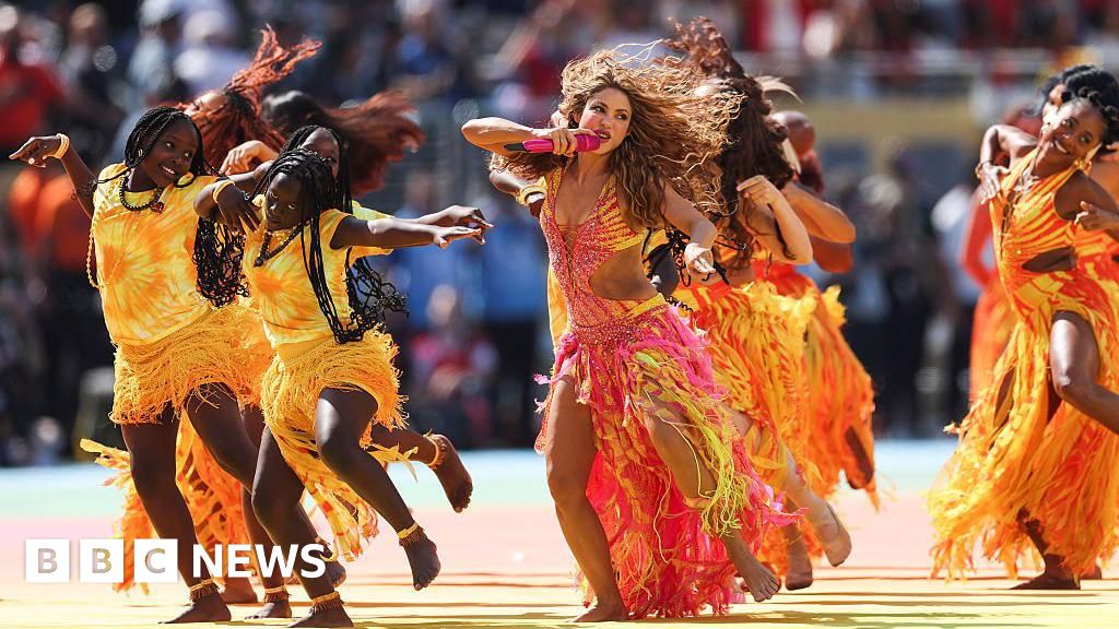 Shakira, Madonna, Justin Bieber and BTS perform at colourful World Cup half-time show - BBC