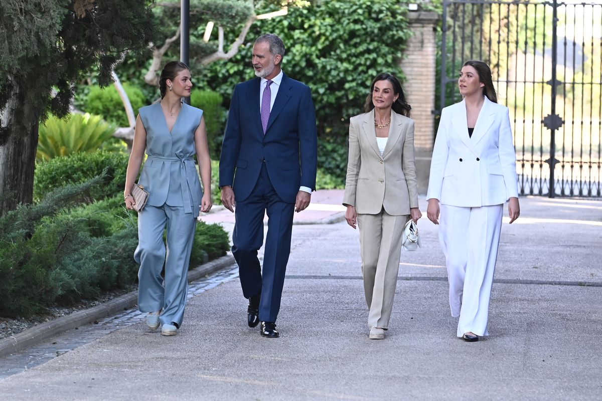 King Felipe VI, Queen Letizia, Princess Leonor, and Infanta Sofía make a united appearance ahead of the Ibercaja Foundation event.