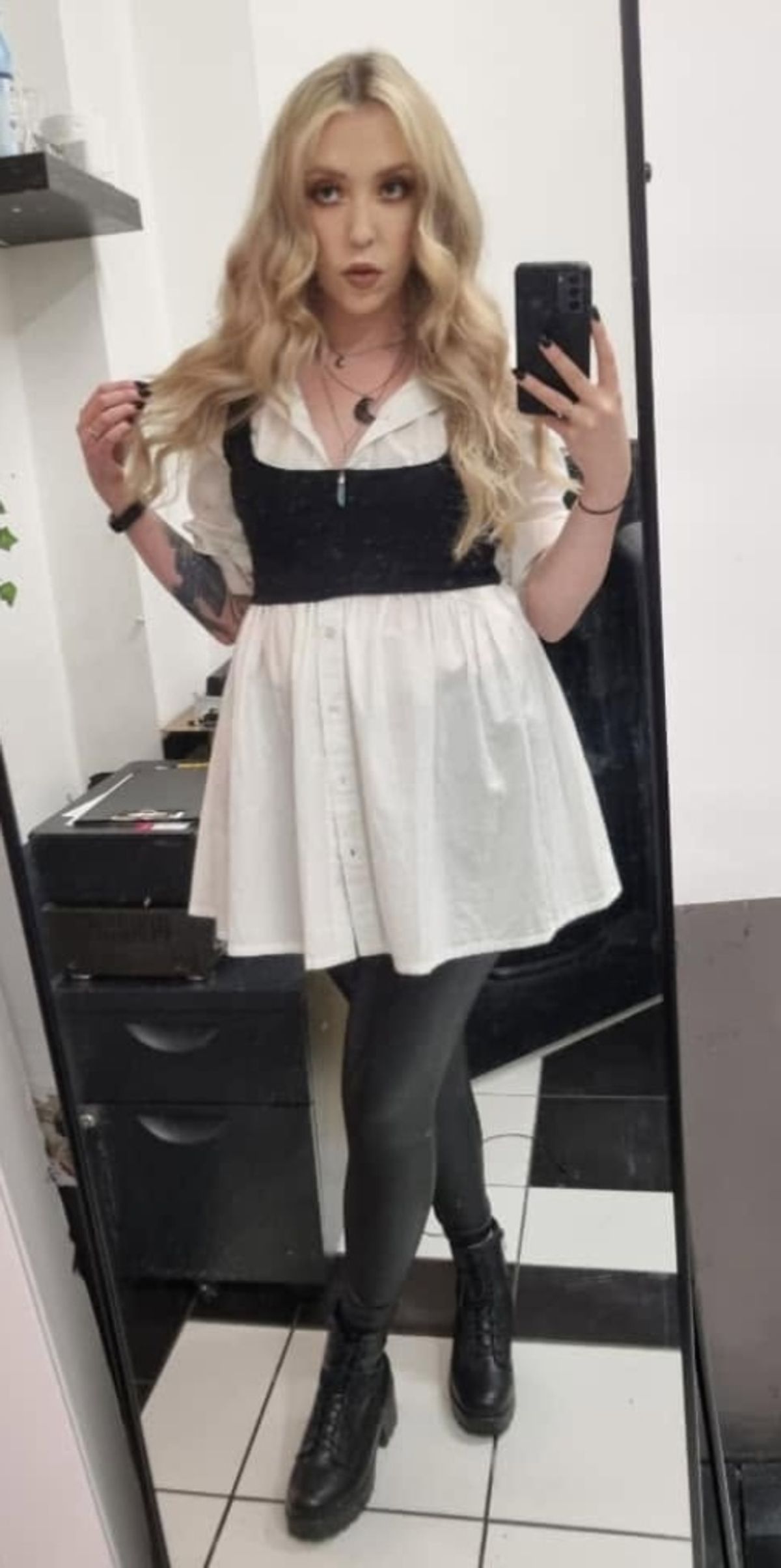 Sara worked as a hair and makeup artist