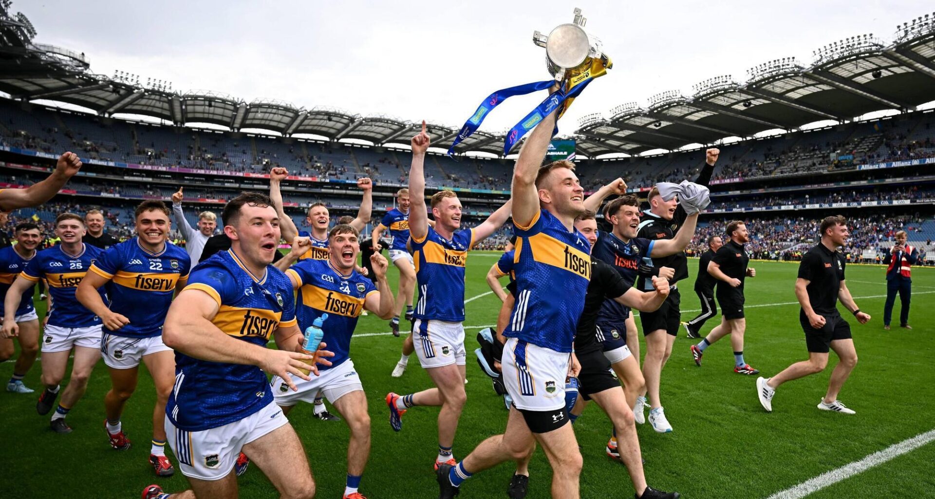 Tipperary celebrate after claiming the Liam MacCarthy cup at Croke Park. Pic: Seb Daly/Sportsfile
