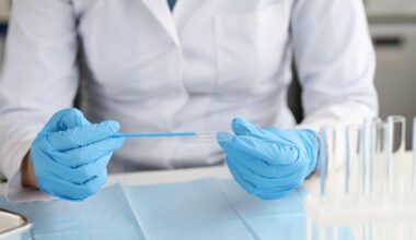 In the Irish Cancer Society’s pre-budget submission, healthcare workers warned that cancer incidence continues to rise, yet key parts of the system are struggling to keep pace. File picture