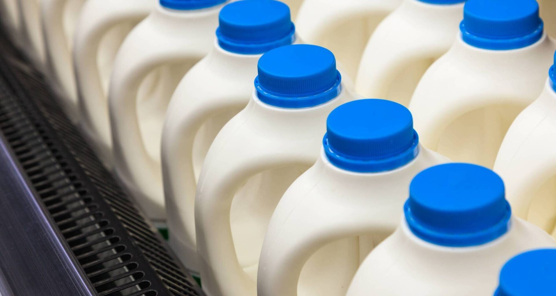 After many years of setting the pace in EU milk production growth, the momentum has faltered again, and Irish milk production for the first four months of this year was 0.7% below 2025.