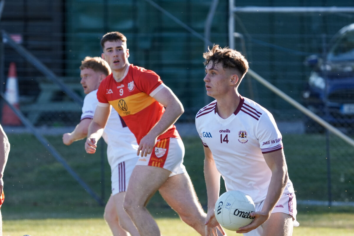 Bishopstown’s Gary Holland seeks support as Éire Óg’s Conor McGoldrick closes in. Picture: Noel Sweeney