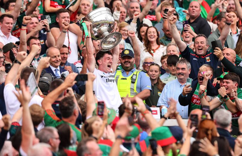 GAA All-Ireland Senior Football Championship Final, Croke Park, Dublin 26/7/2026 Mayo vs Kerry Mayo’s Jack Coyne lifts the Sam Maguire Cup Mandatory Credit ©INPHO/Ryan Byrne